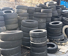 廃タイヤ無料引き取り