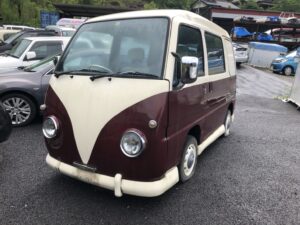 ワーゲンバス仕様車のサンバーバン