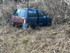 積載車やトラックが入れない場所の不動車の引取