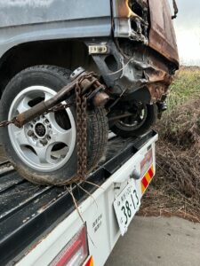 長野県辰野町での廃車買取の様子